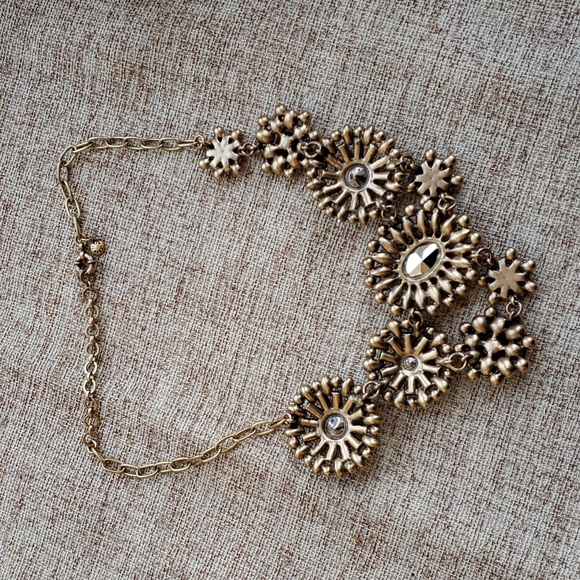 J.Crew Floral Lattice Cluster Statement Necklace - Picture 9 of 9